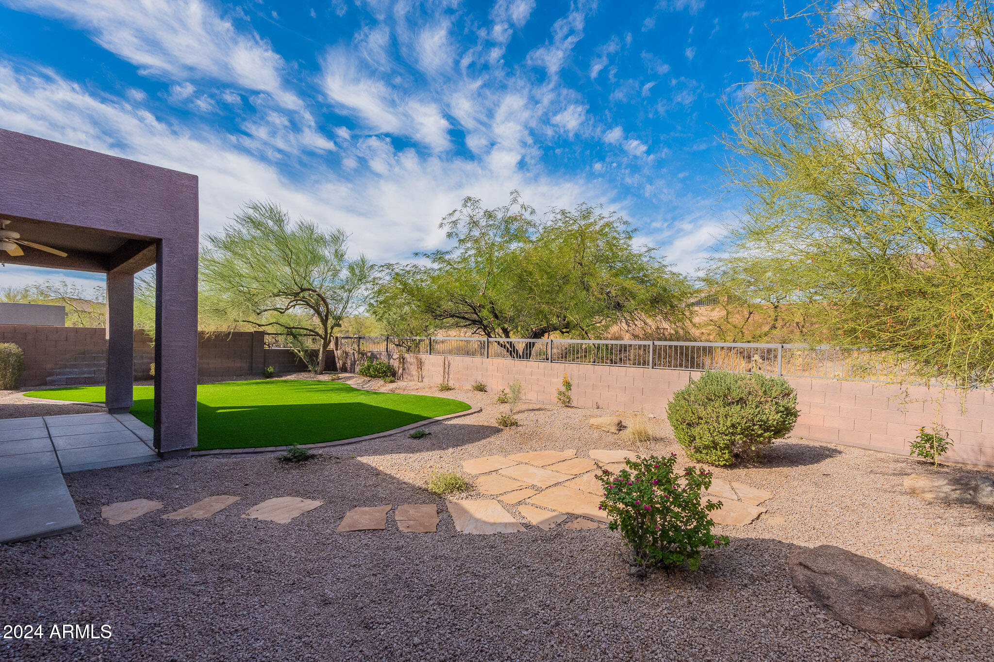 3464 N Stone Gully --