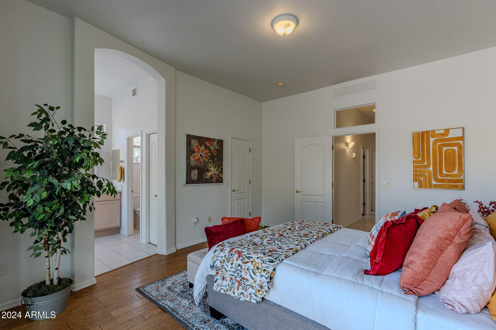 3464 N Stone Gully --