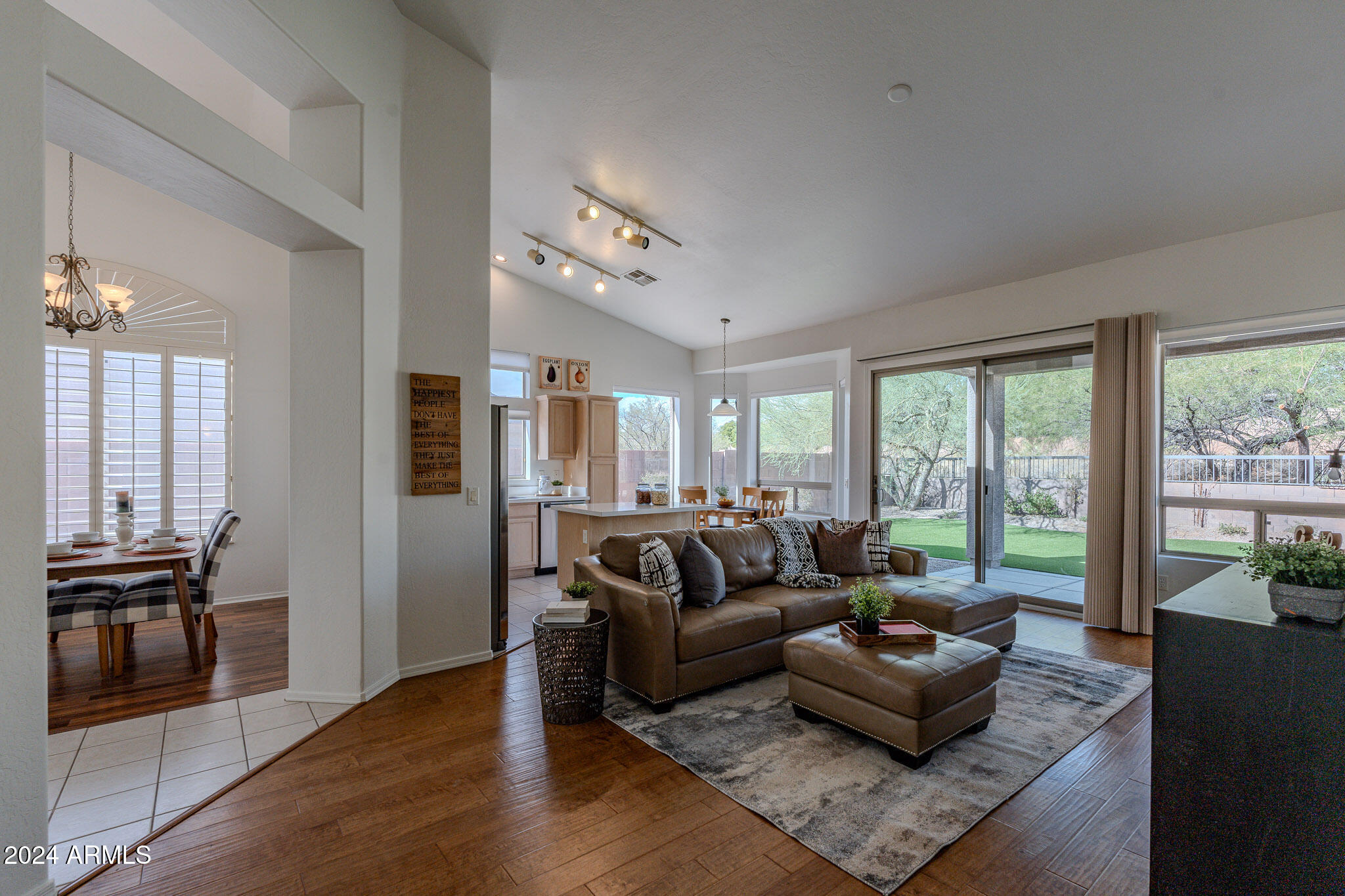 3464 N Stone Gully --