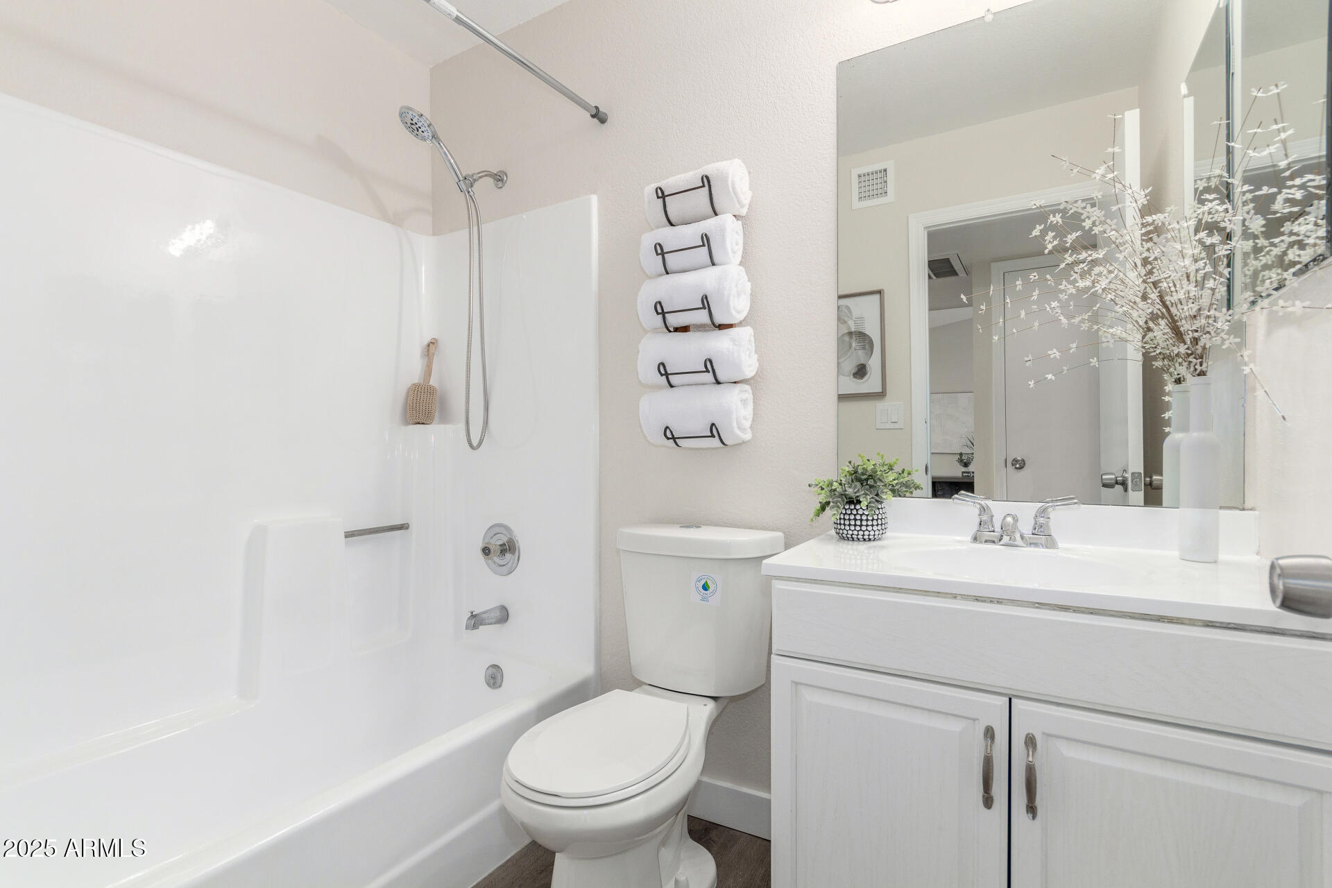 619 E Jensen Street # 55