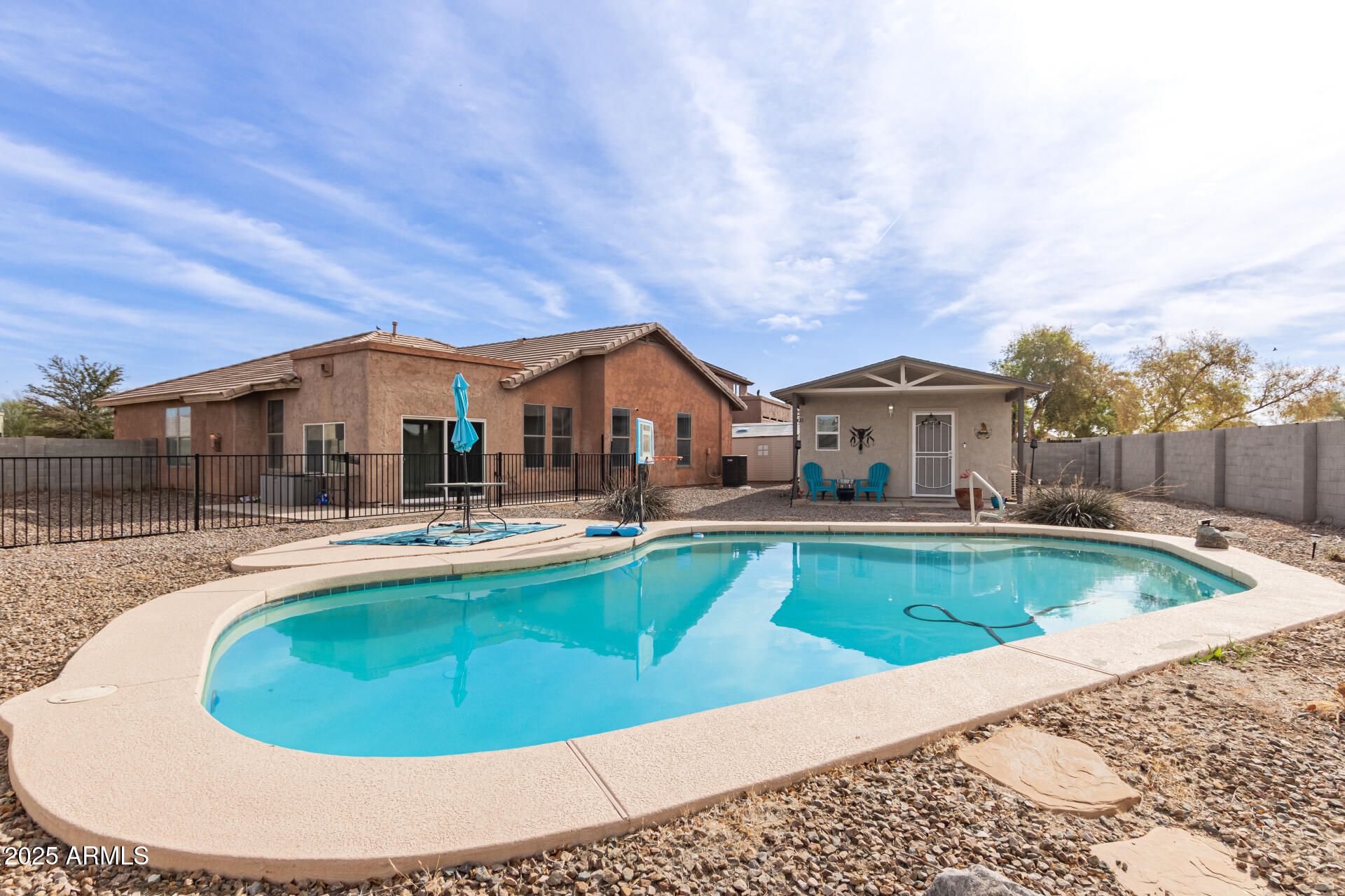 20212 N VALENCIA Drive