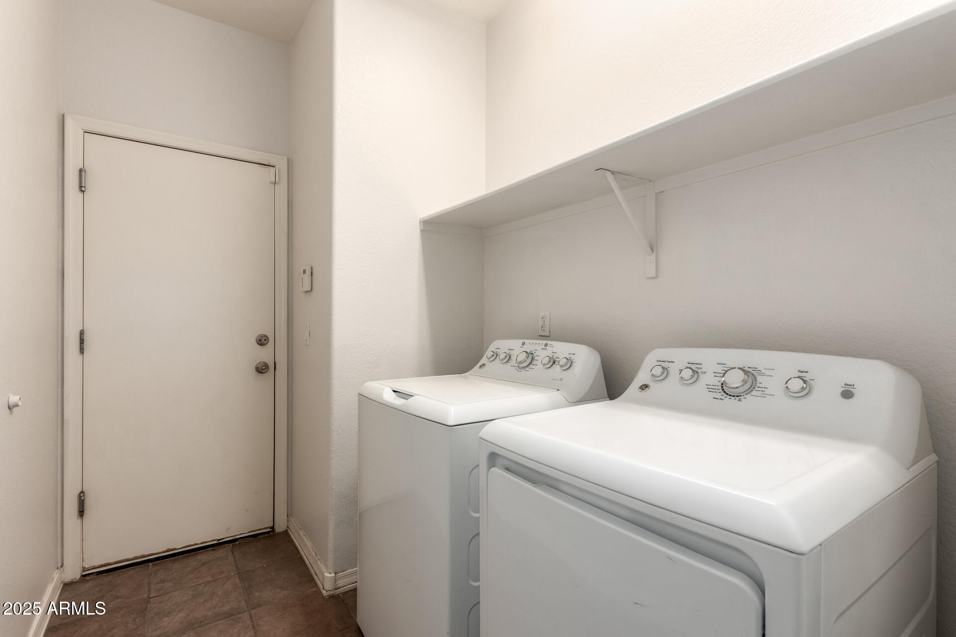 20212 N VALENCIA Drive