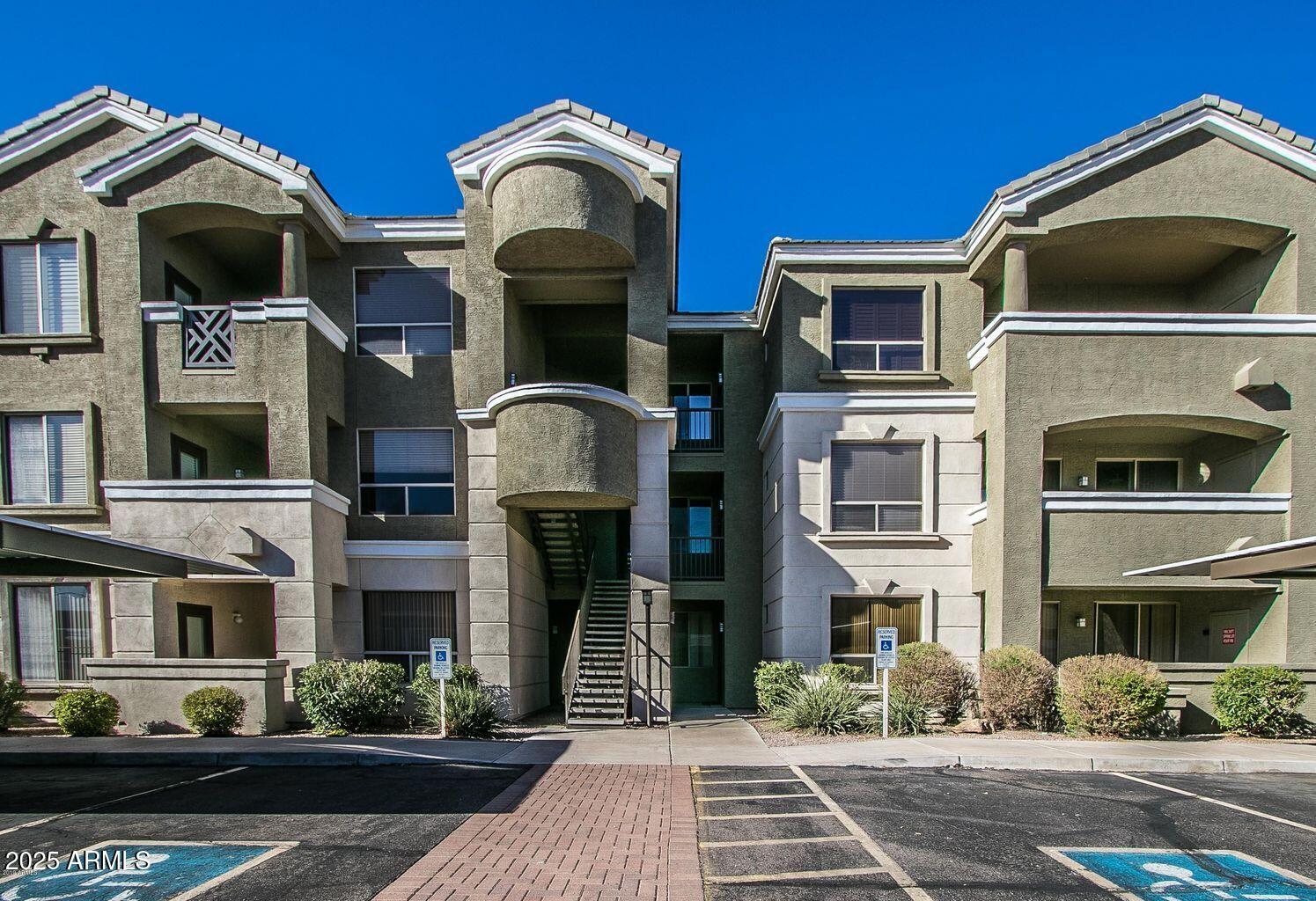 5303 N 7TH Street, 214