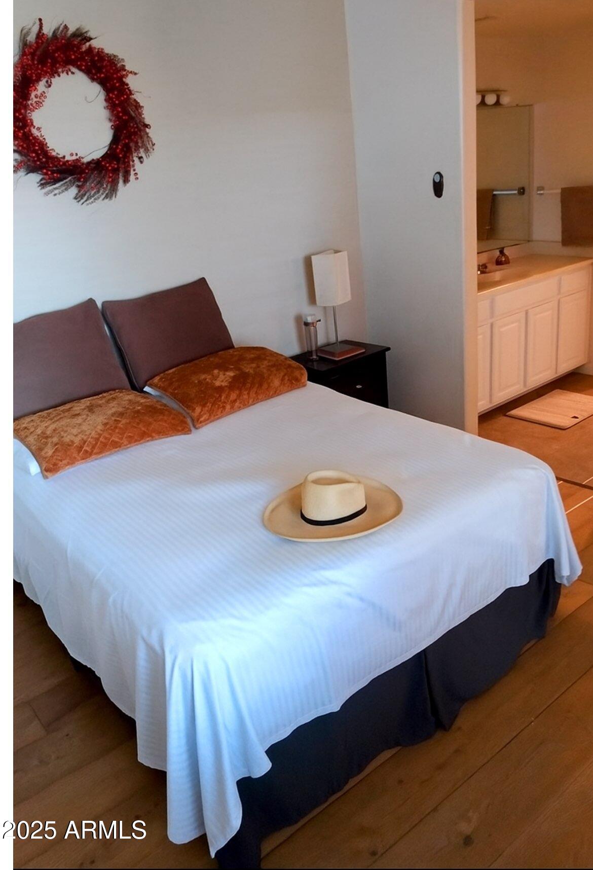 5303 N 7TH Street, 214