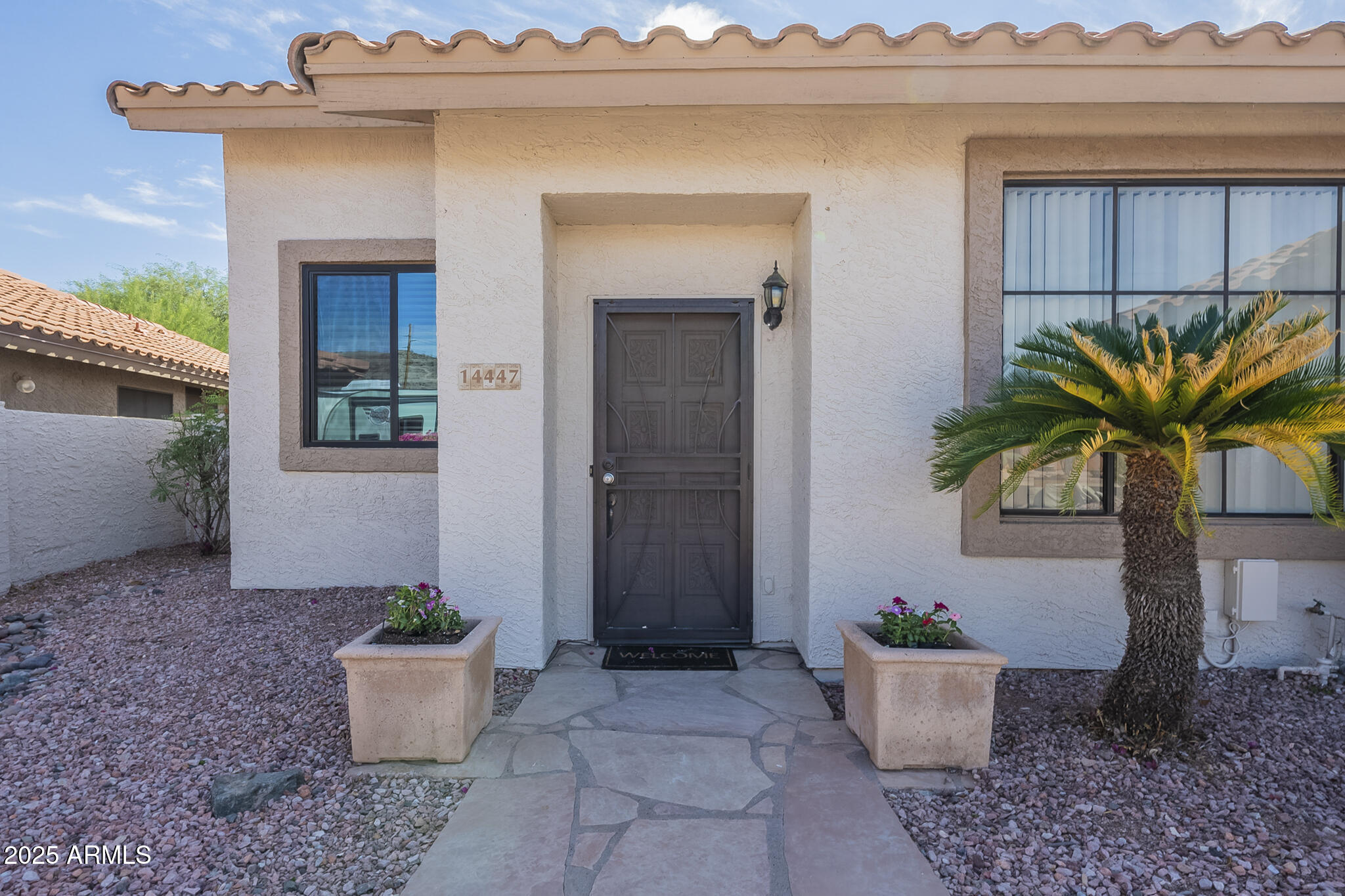 14447 S 40th Place