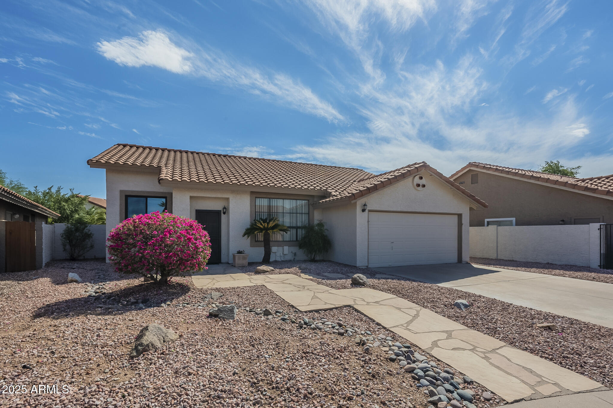14447 S 40th Place