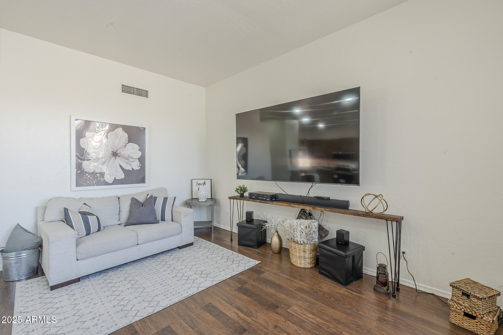 14447 S 40th Place