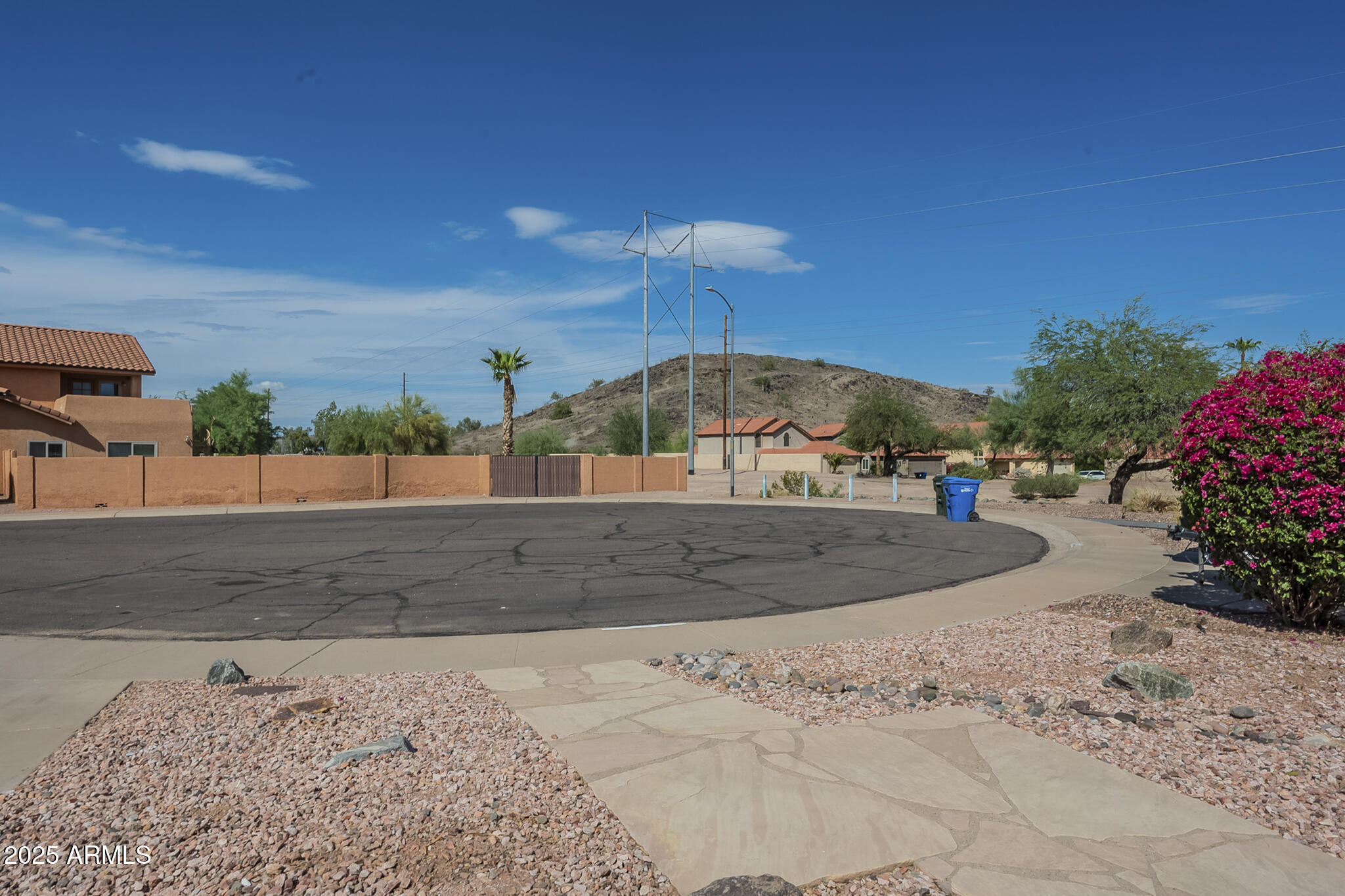14447 S 40th Place