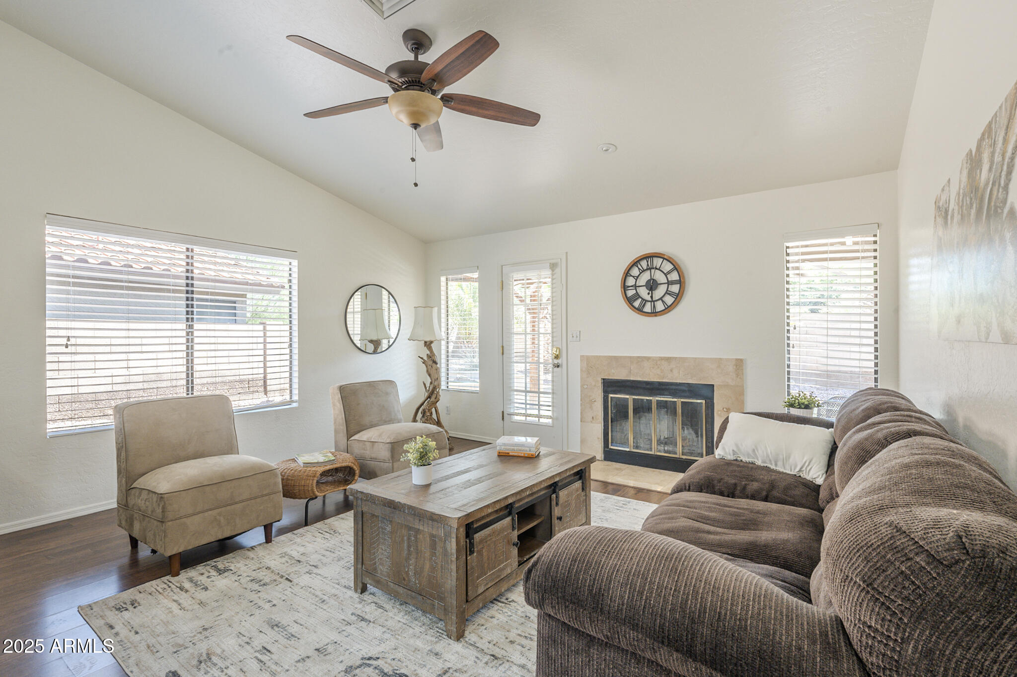 14447 S 40th Place