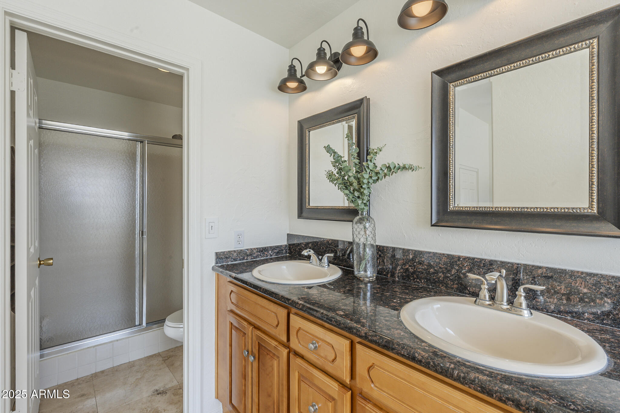 14447 S 40th Place