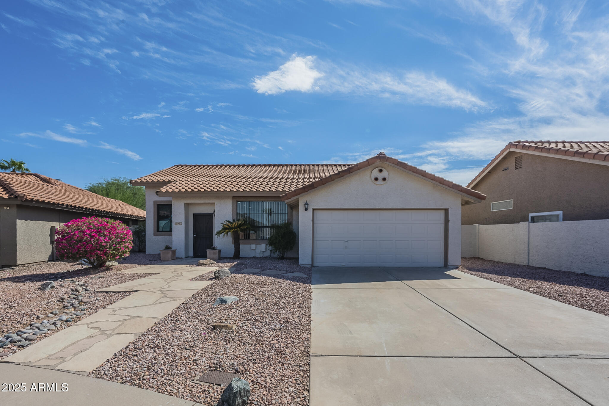 14447 S 40th Place