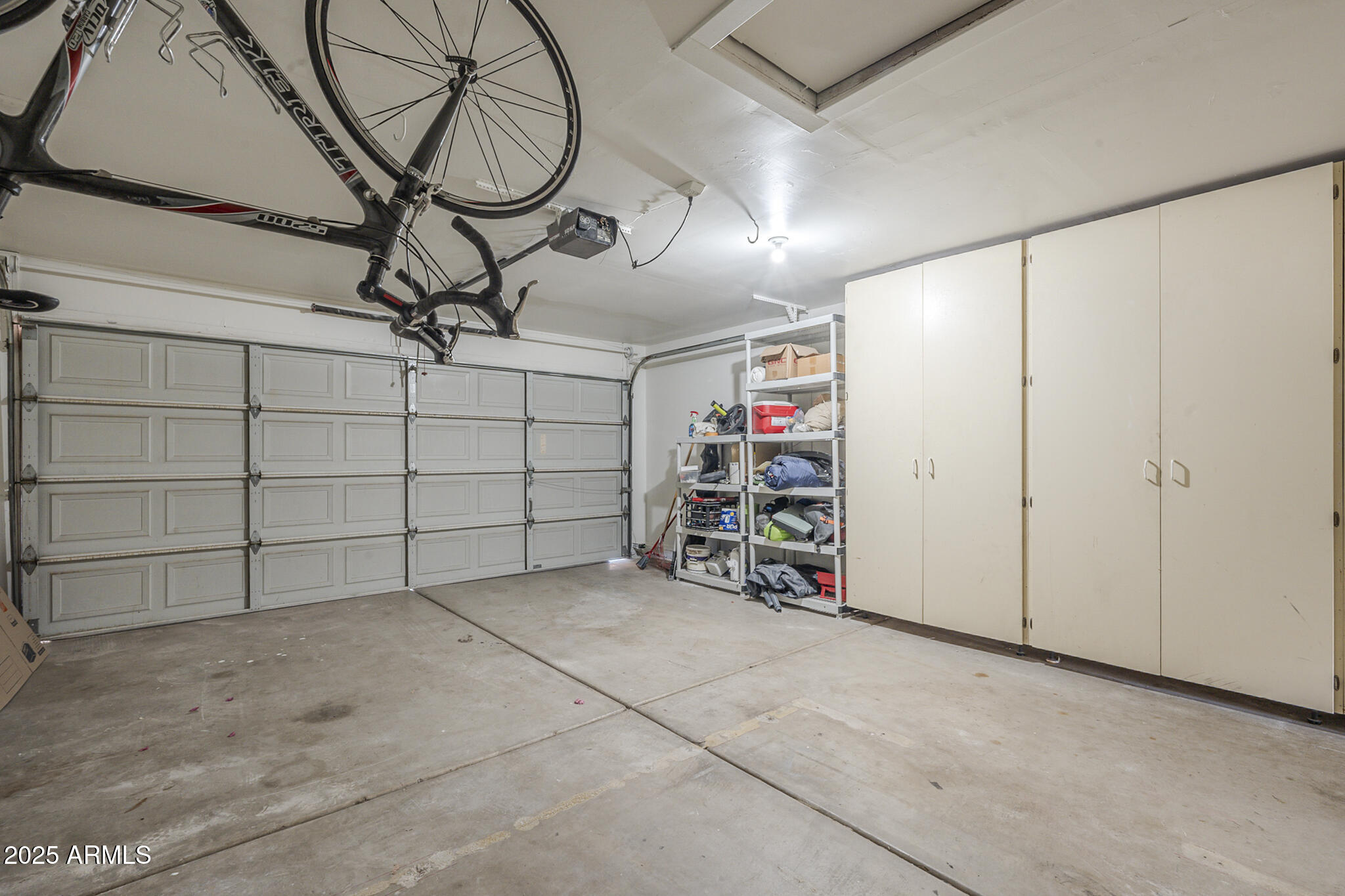 14447 S 40th Place
