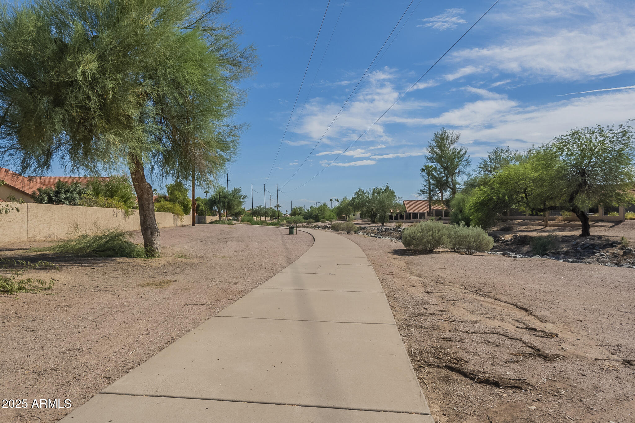 14447 S 40th Place