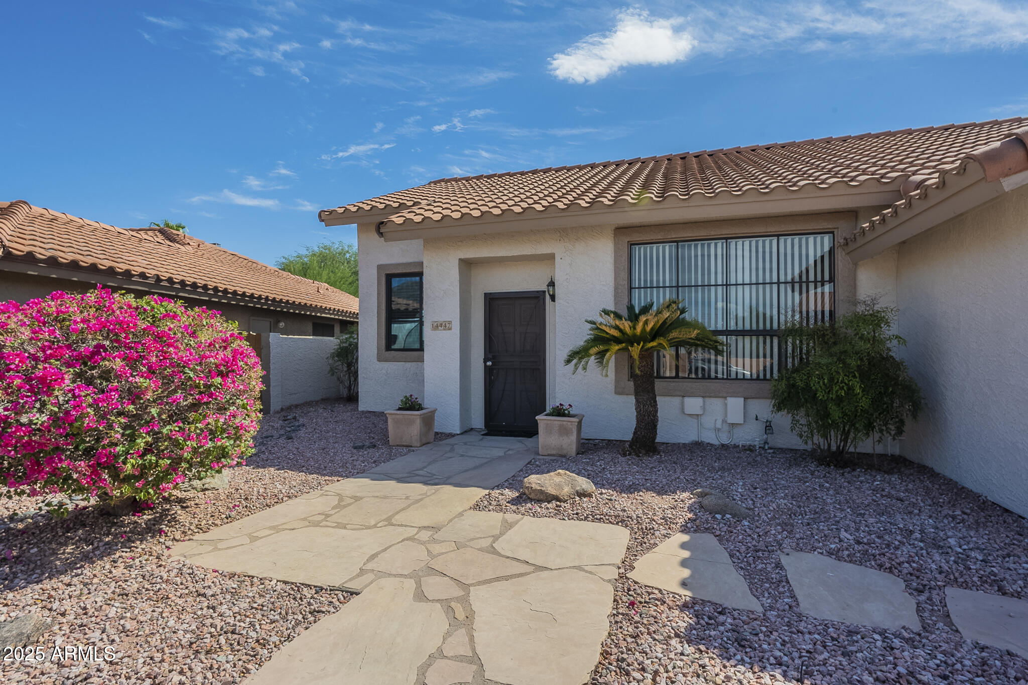 14447 S 40th Place