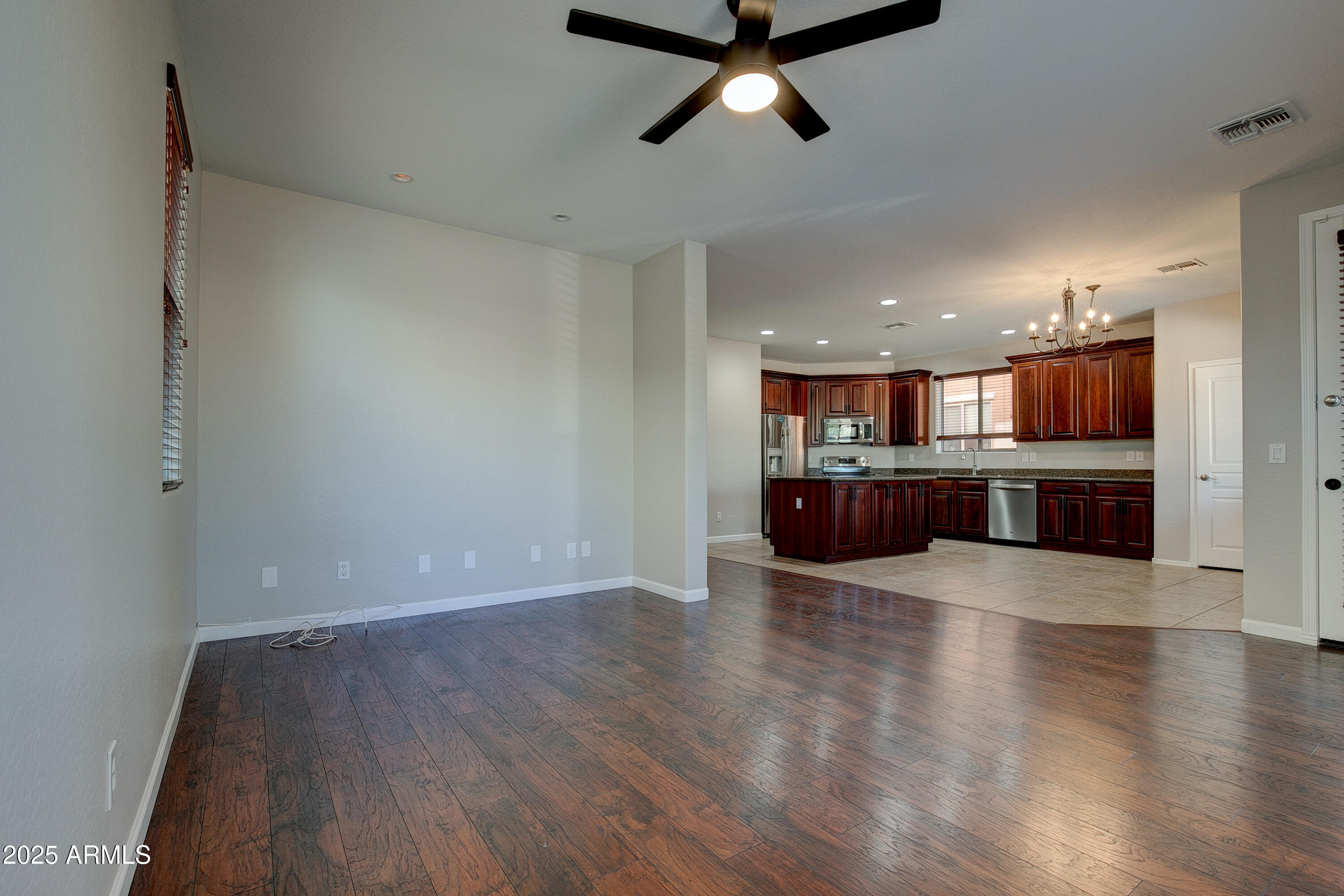 14744 W POINSETTIA Drive