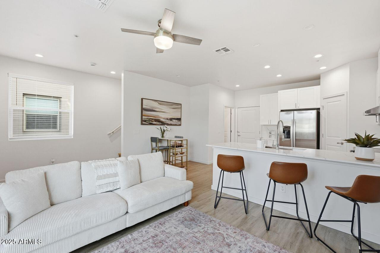 7959 N 53RD Avenue, OFC