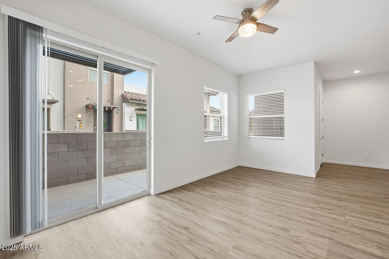 7959 N 53RD Avenue, OFC