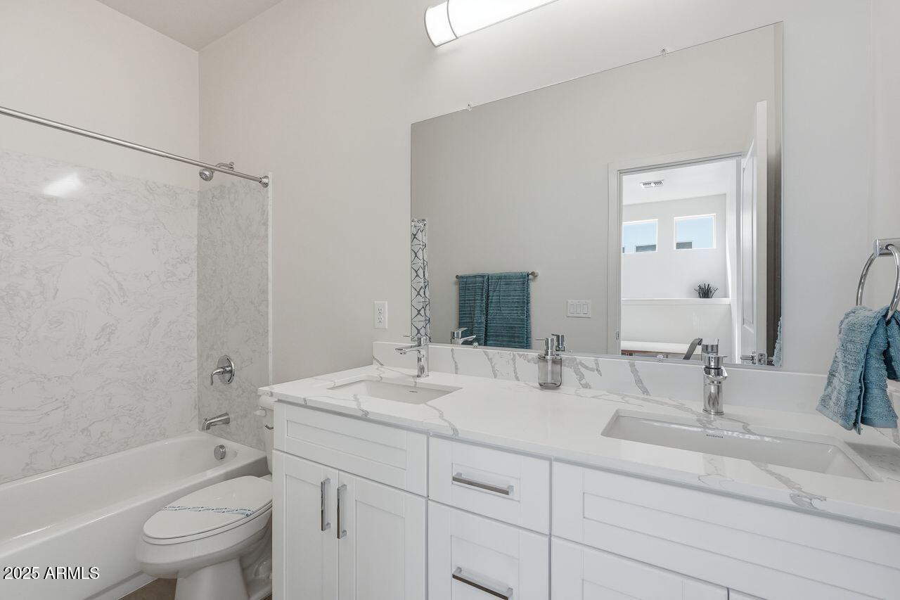 7959 N 53RD Avenue, OFC