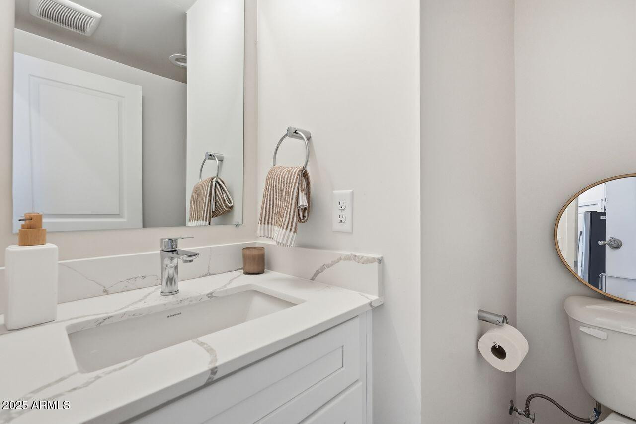 7959 N 53RD Avenue, OFC