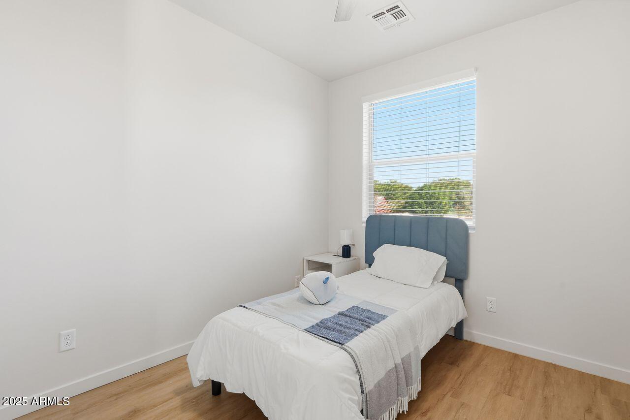 7959 N 53RD Avenue, OFC