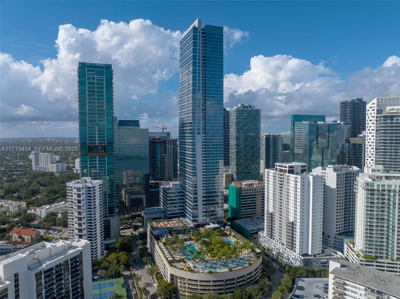 1435 Brickell Avenue 3501