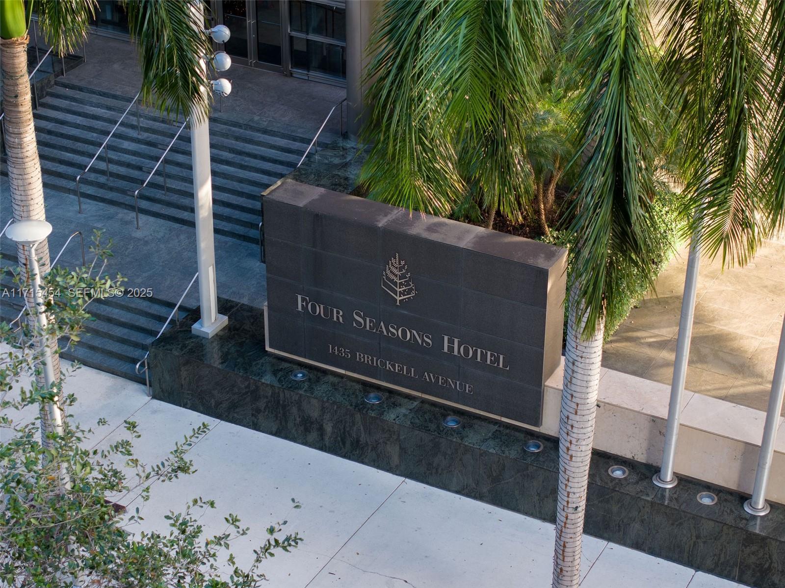 1435 Brickell Avenue 3501