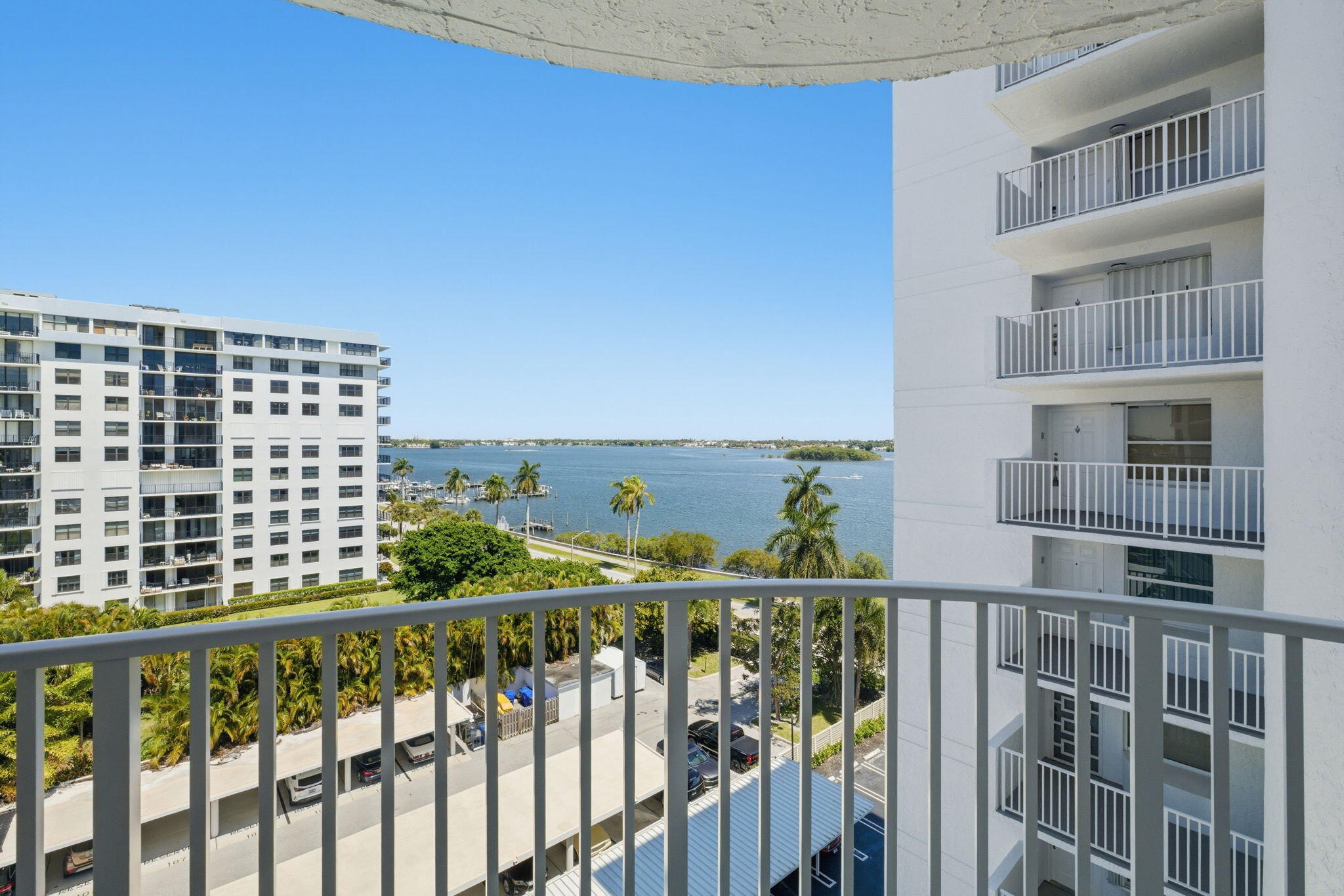 3901 S Flagler 804 Drive 804