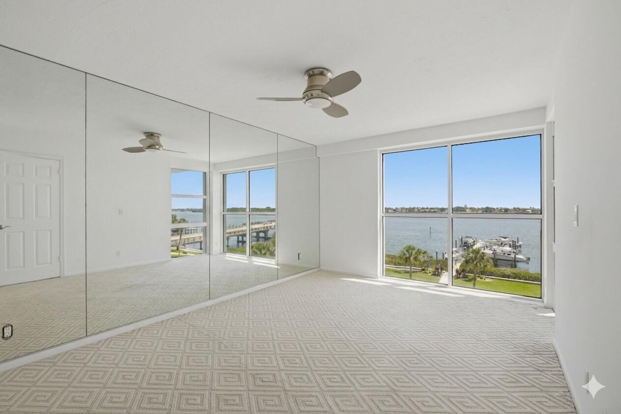 3901 S Flagler Drive 503