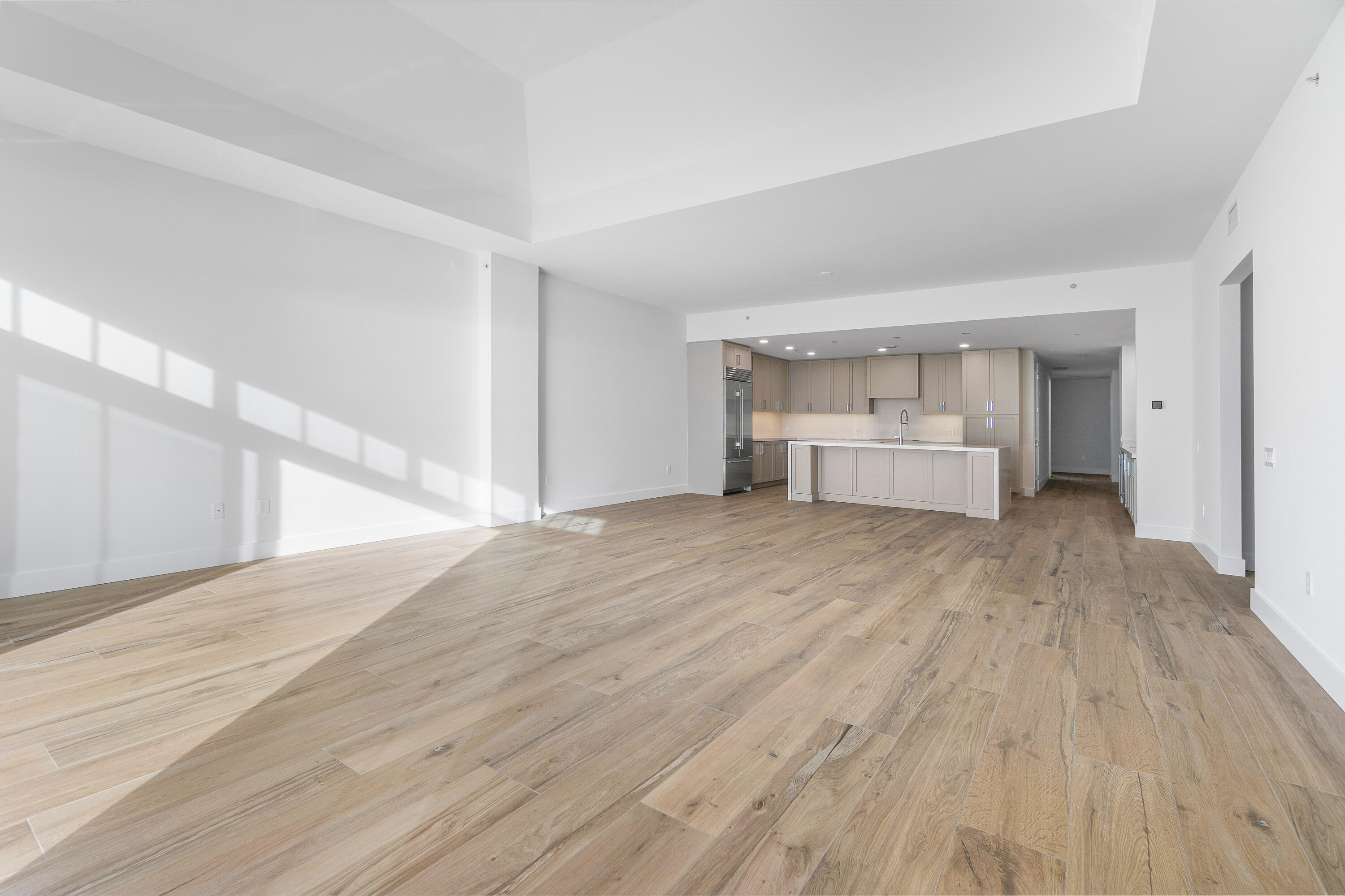 180 Lake Drive 2-302