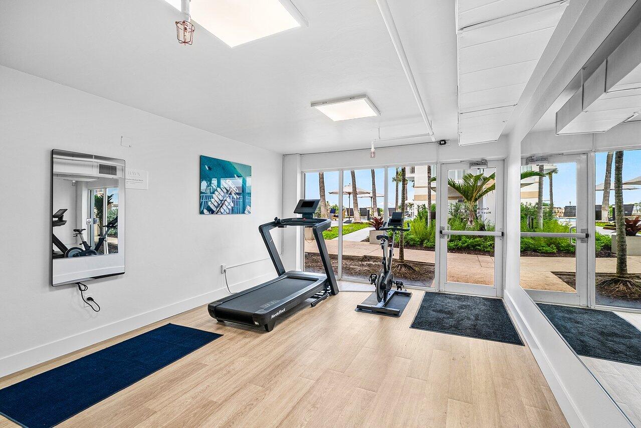 180 Lake Drive 2-302