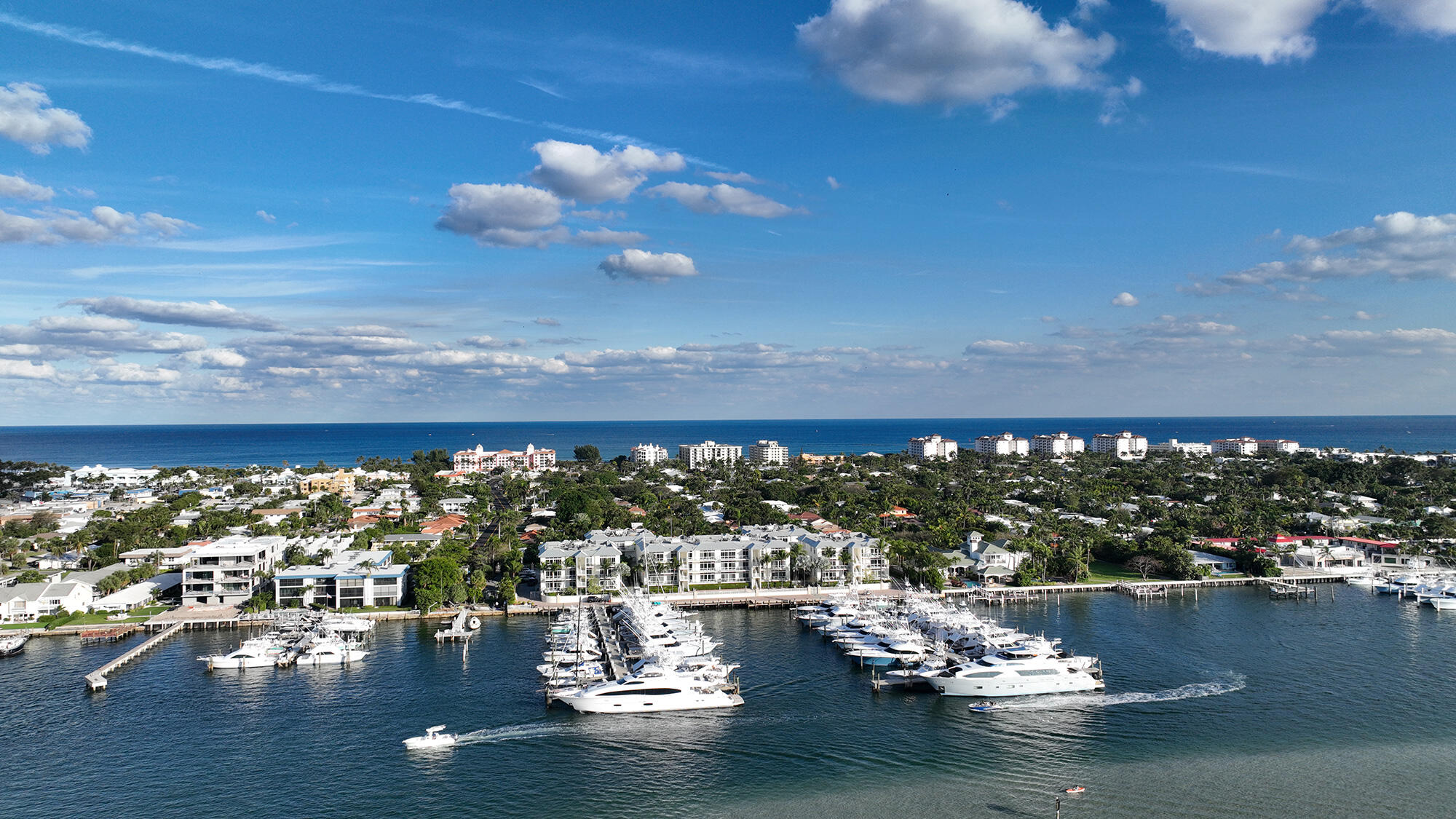 180 Lake Drive 2-302
