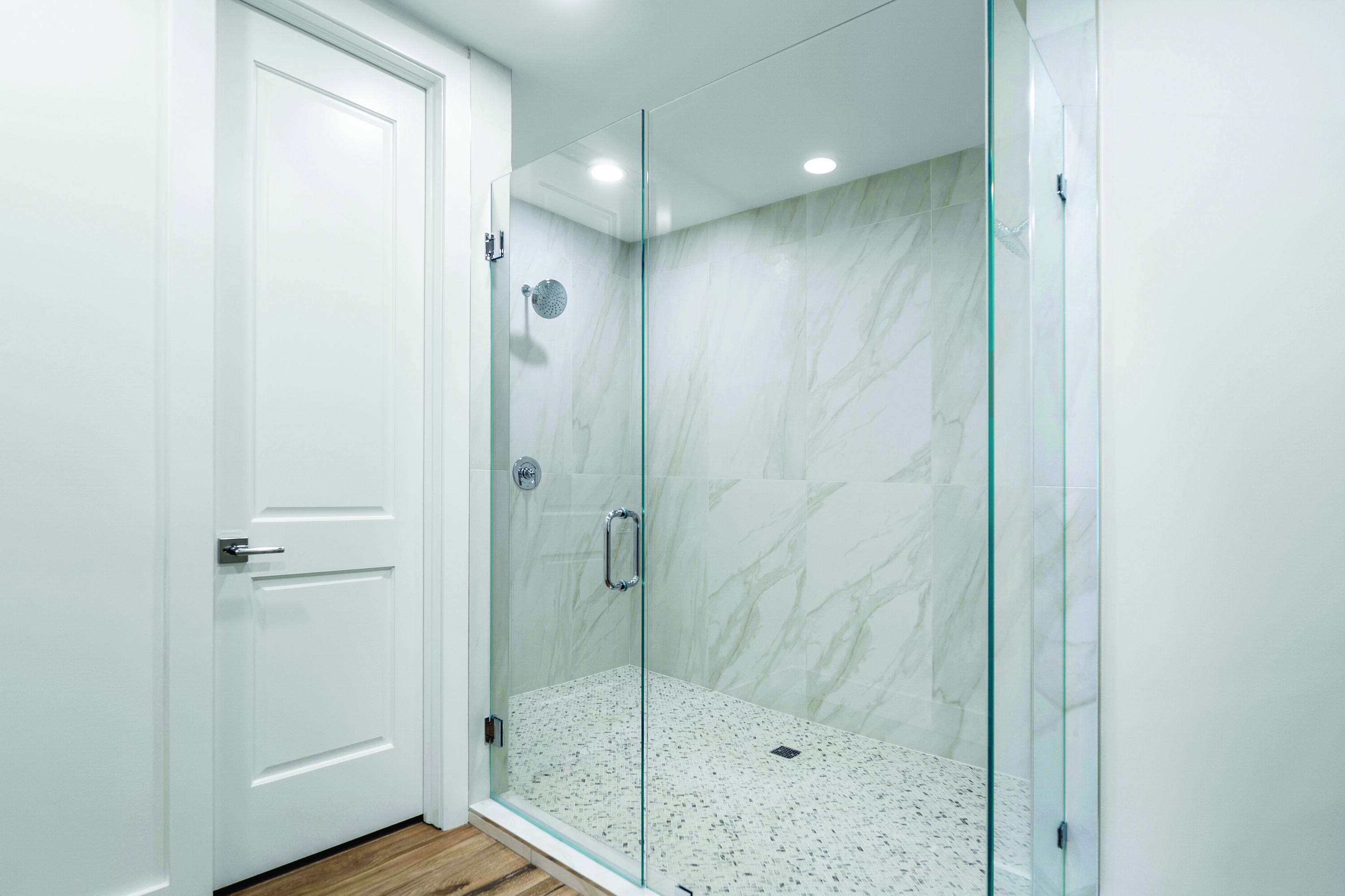 180 Lake Drive 2-302