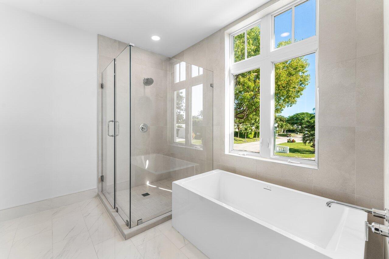 182 Lake Drive 5-101