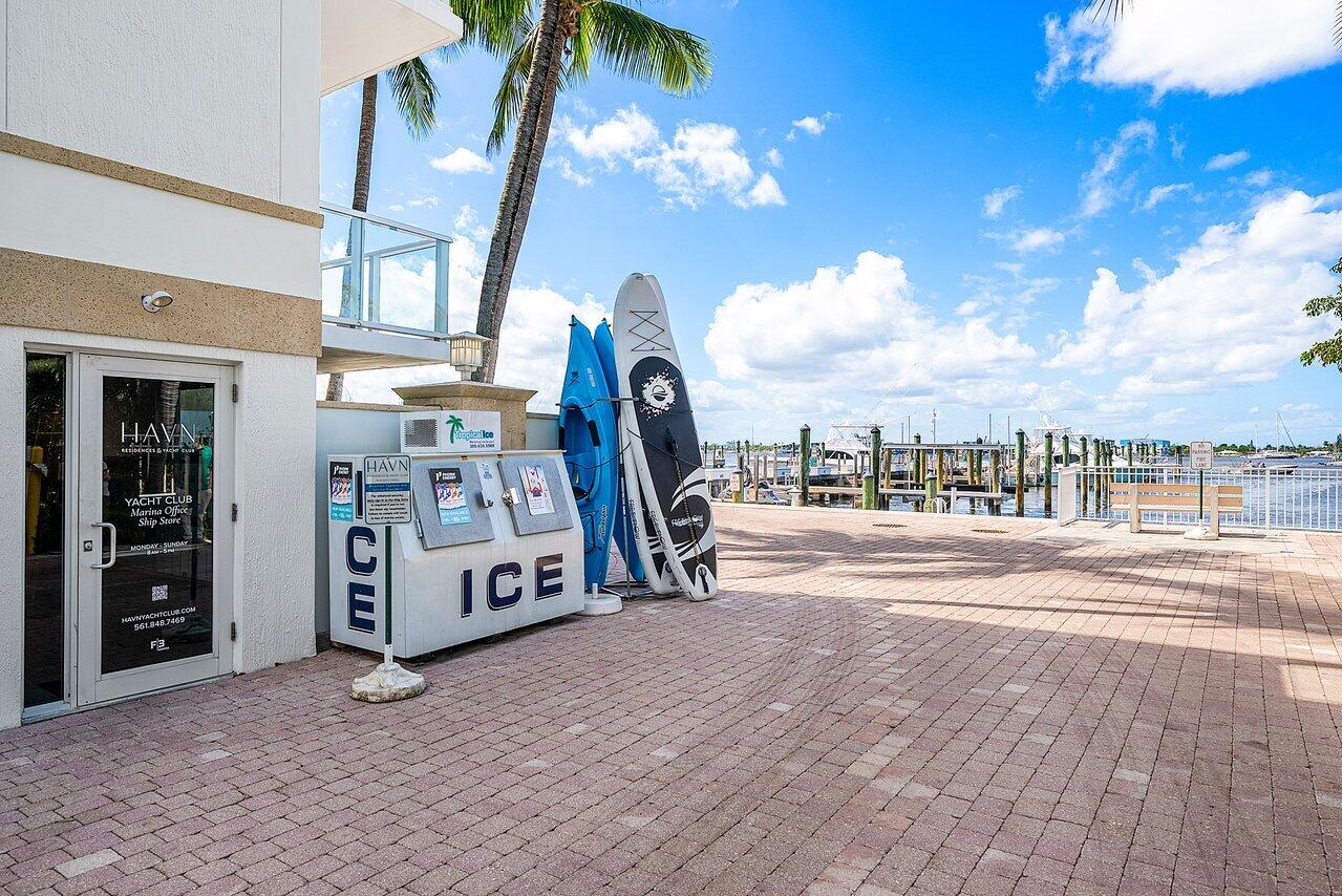 182 Lake Drive 5-101