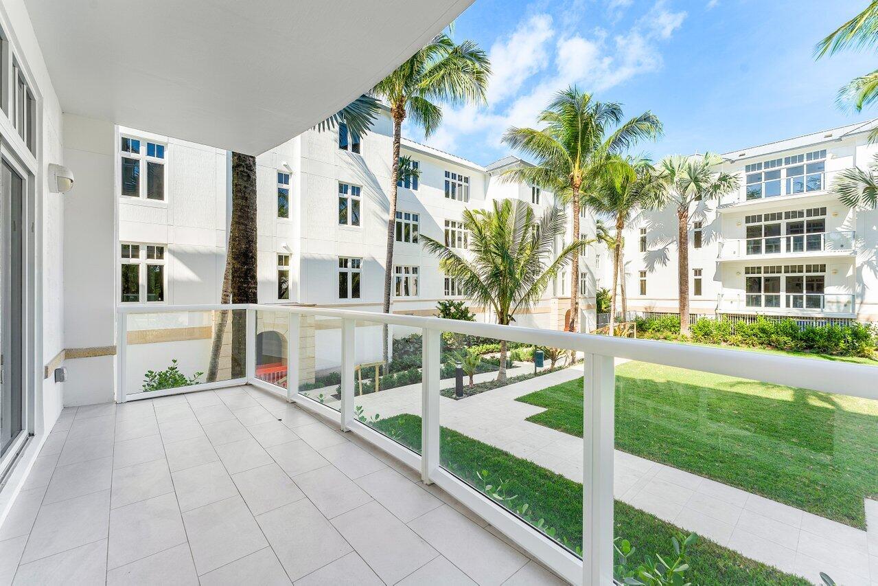 182 Lake Drive 5-101