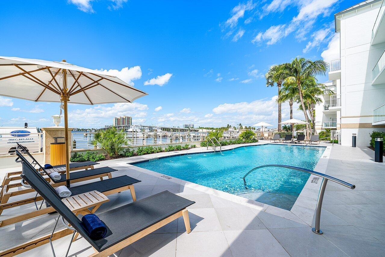 182 Lake Drive 5-101