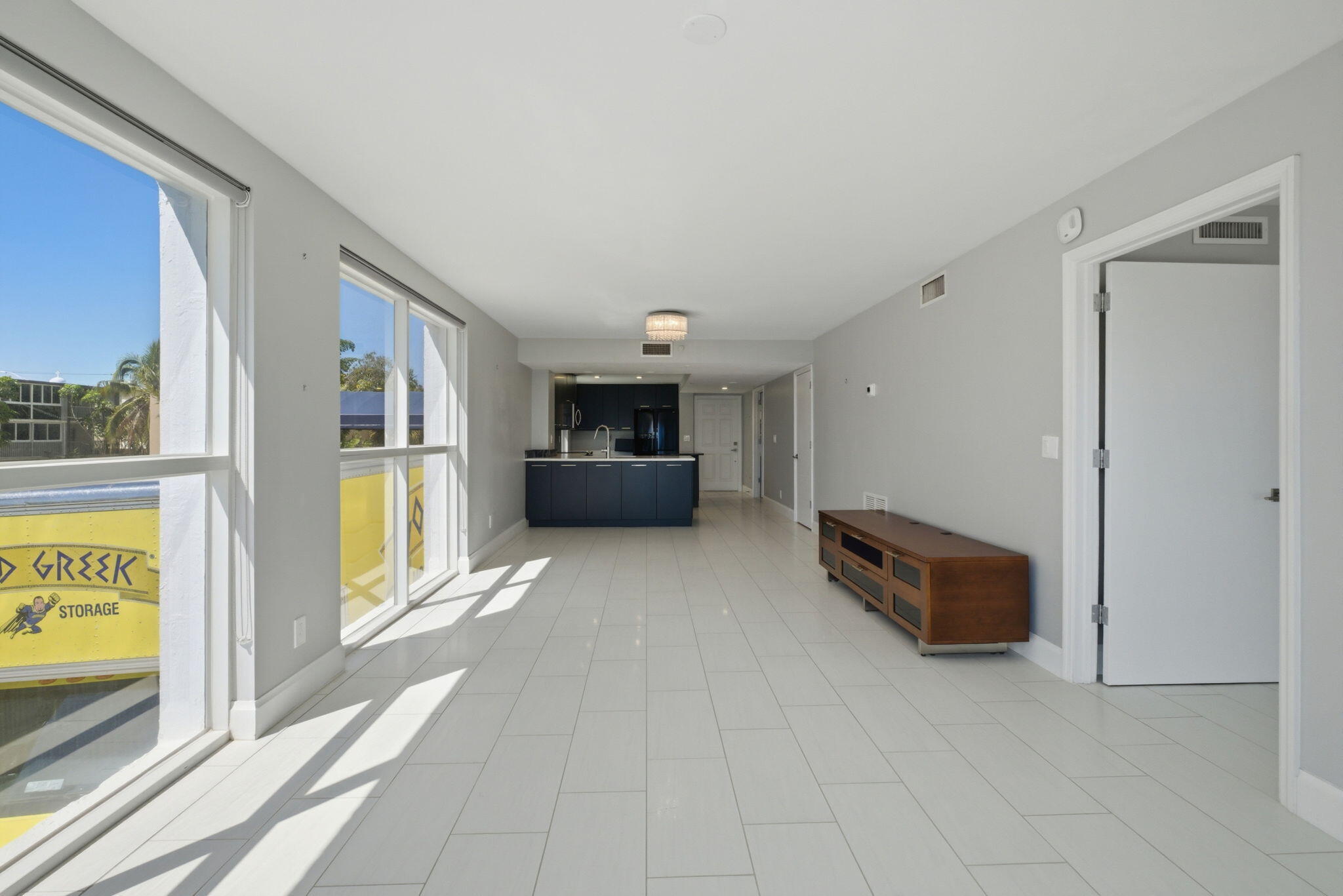 3901 S Flagler Drive 203