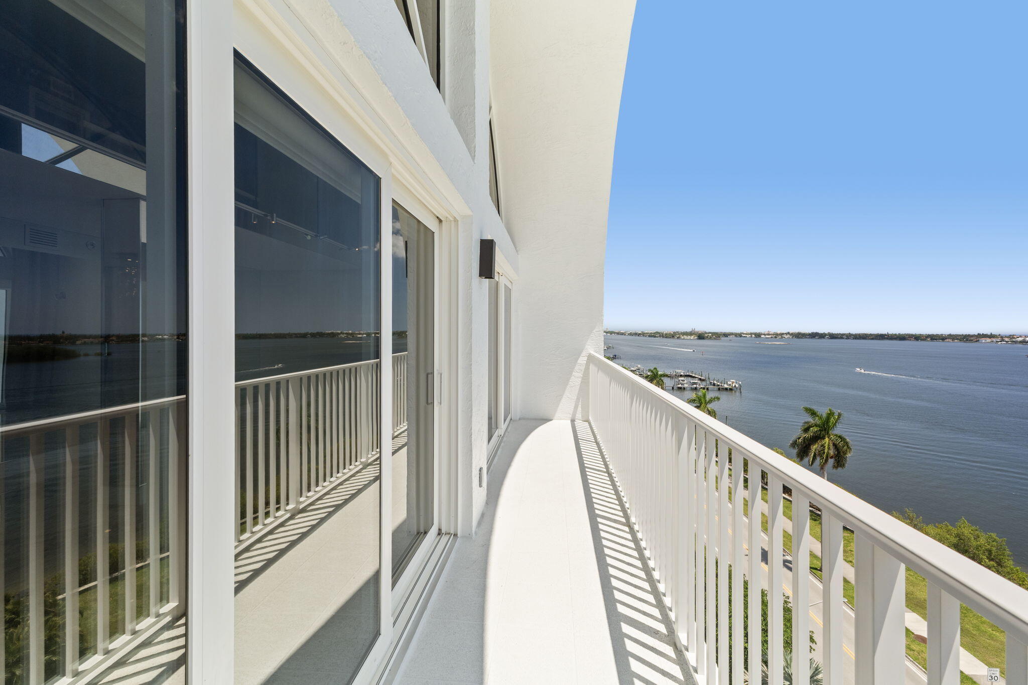 3901 S Flagler Drive 1002