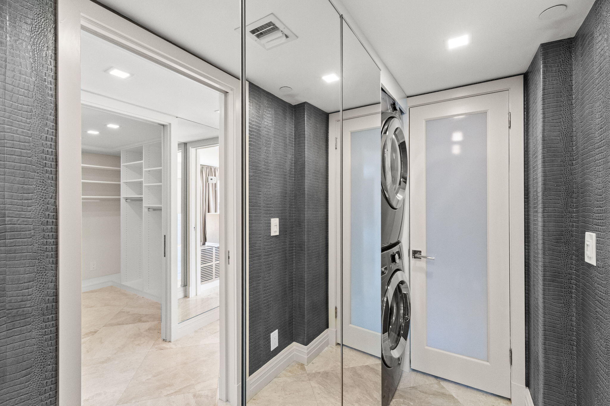 3901 S Flagler Drive 1002