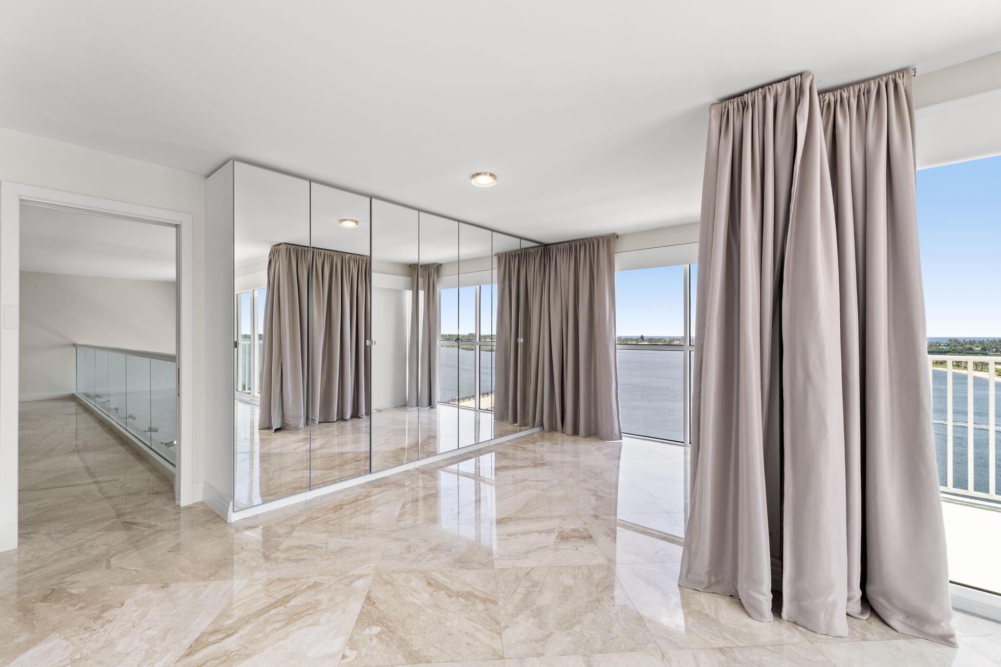 3901 S Flagler Drive 1002