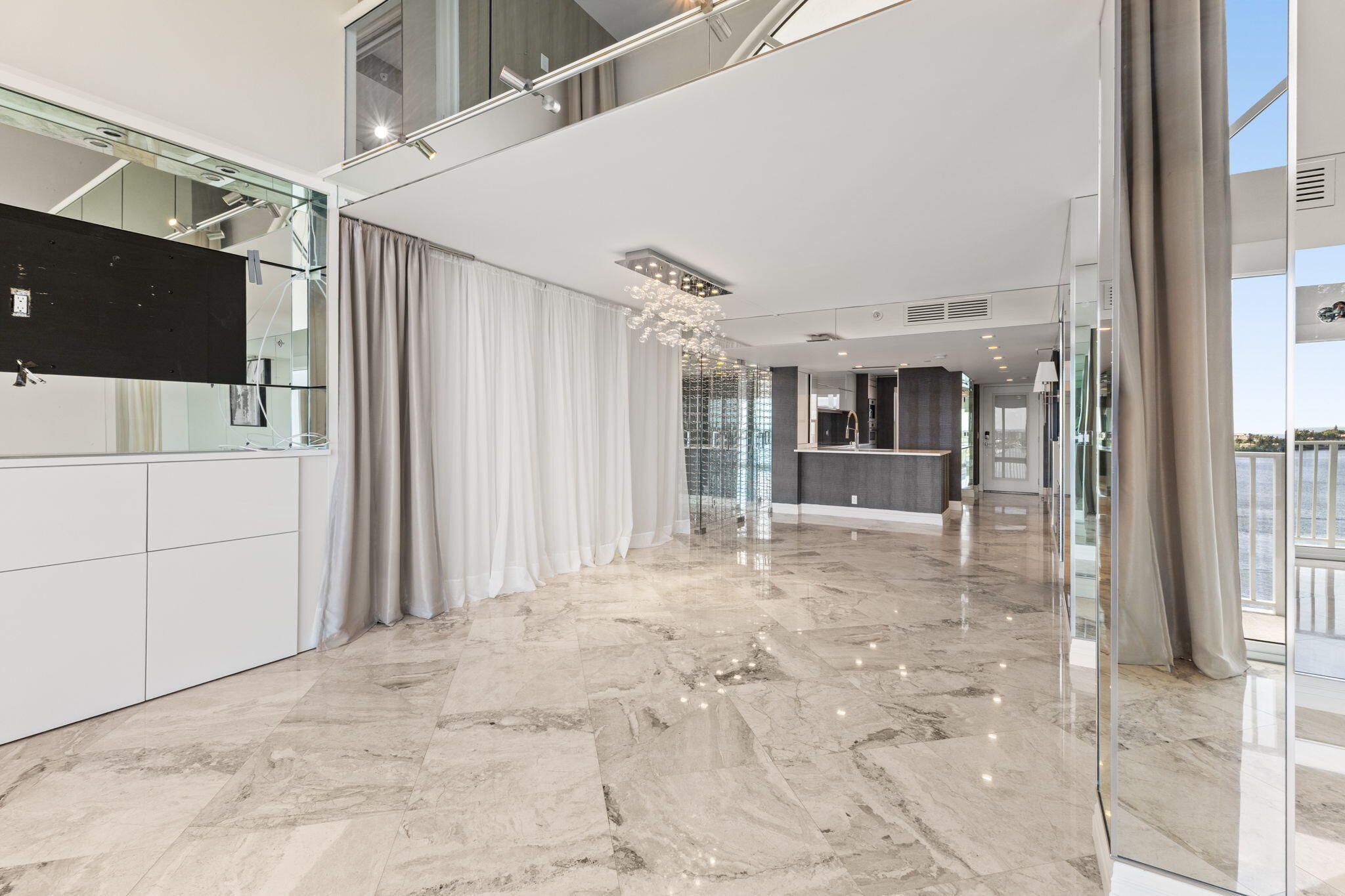3901 S Flagler Drive 1002