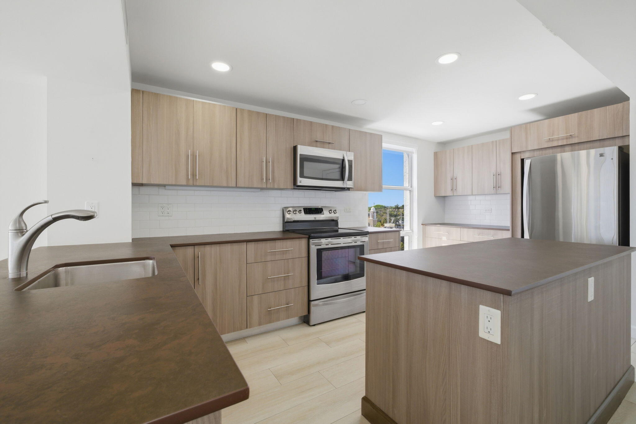 3901 S Flagler Drive Apt 603