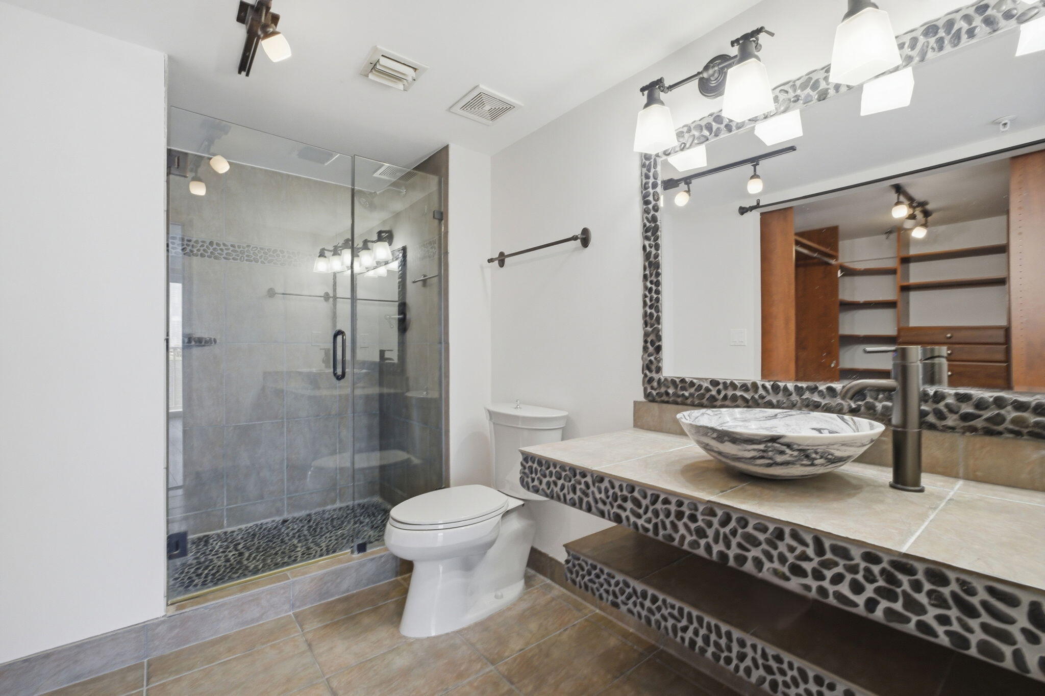 3901 S Flagler Drive 802