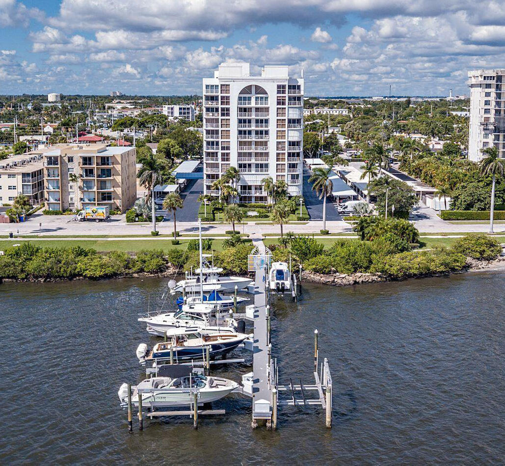 3901 S Flagler Drive 802