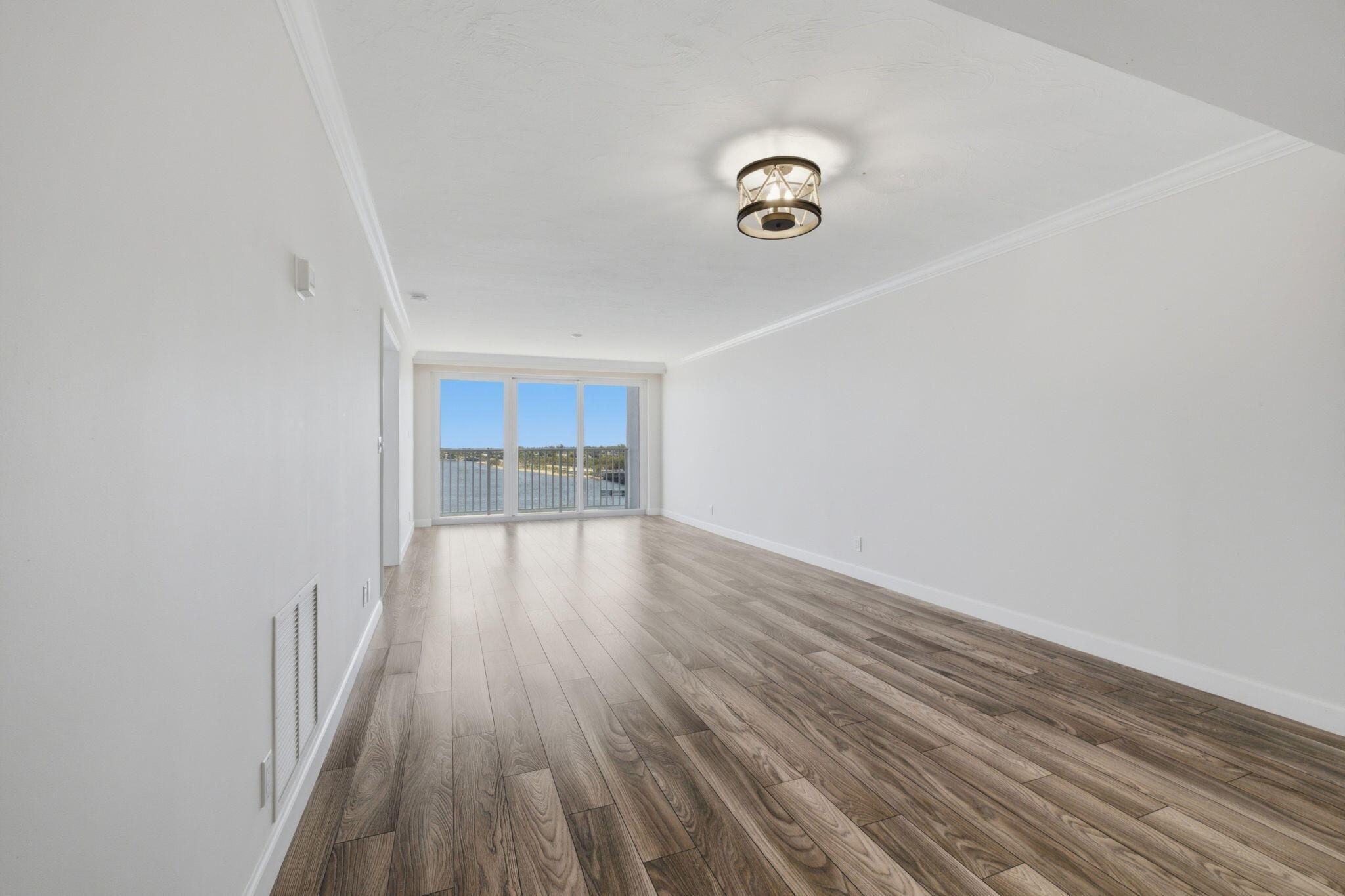 3901 S Flagler Drive 802