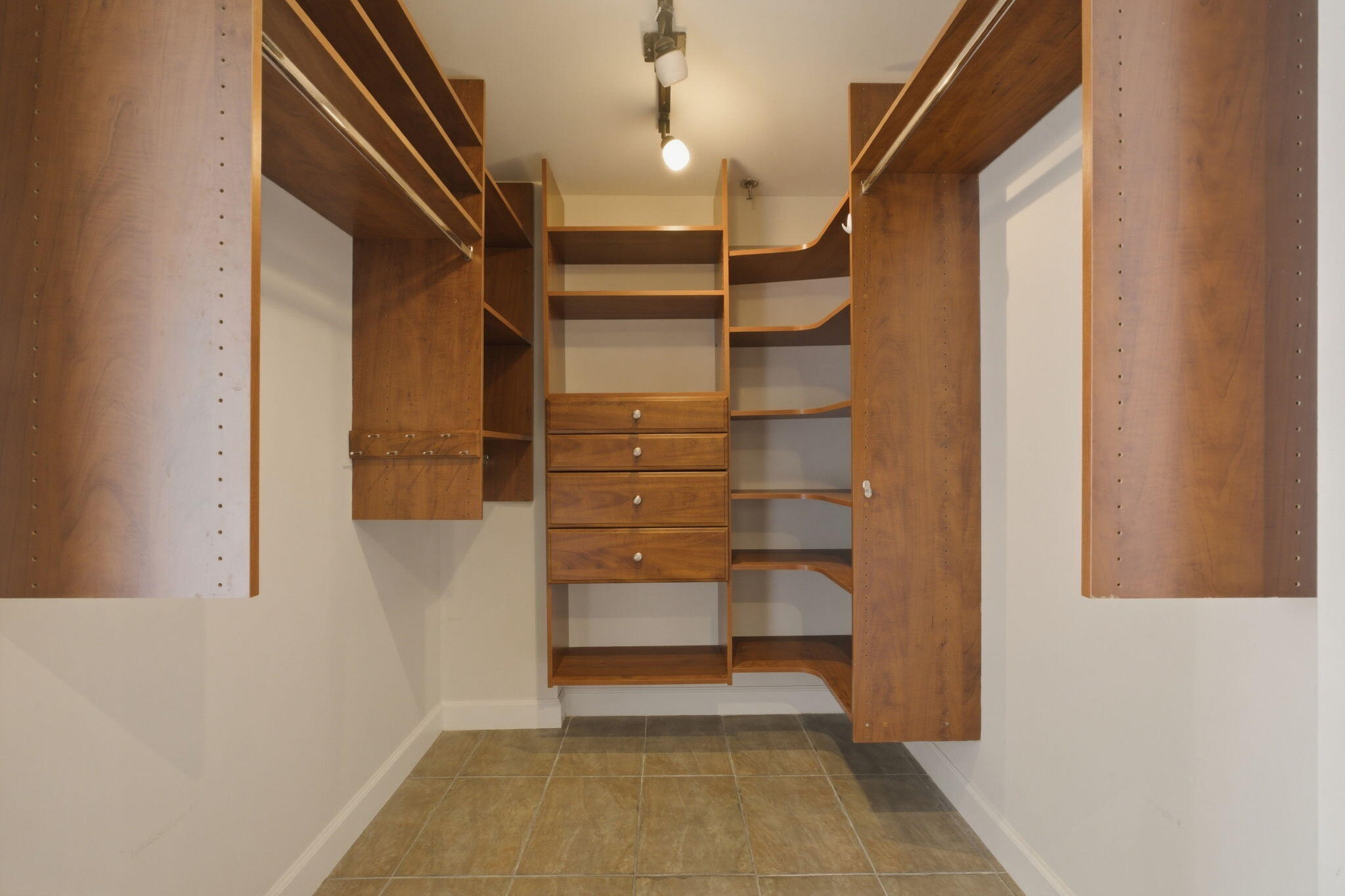 3901 S Flagler Drive 802