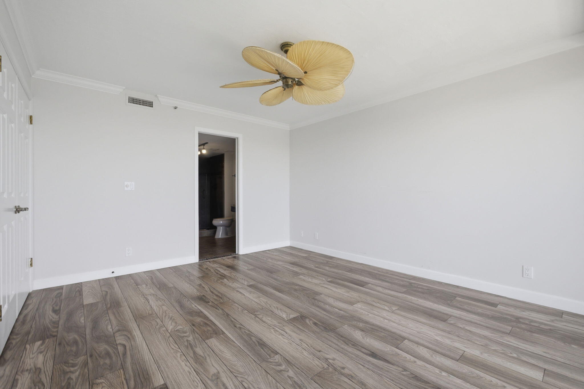 3901 S Flagler Drive 802