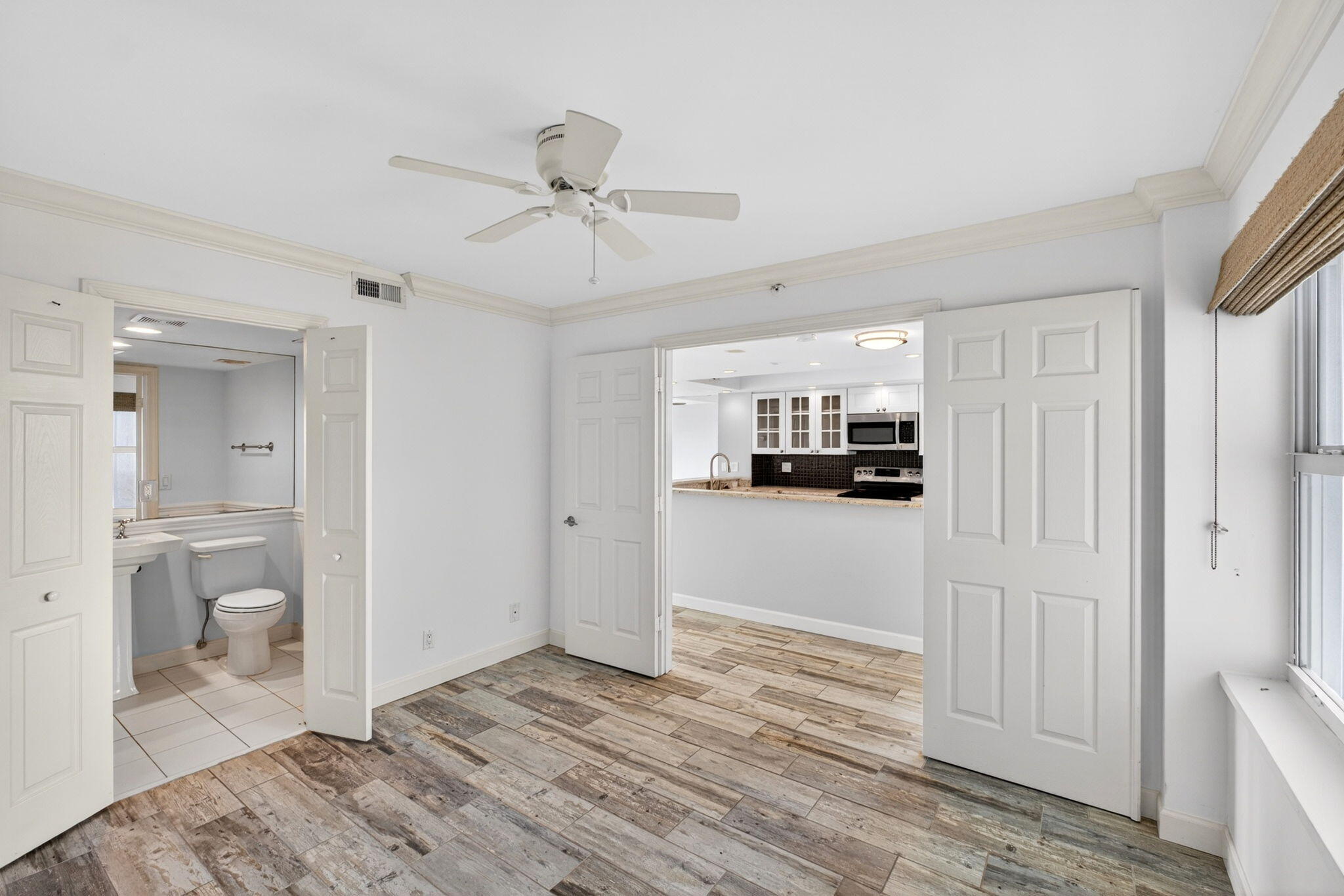 3901 S Flagler Drive 903