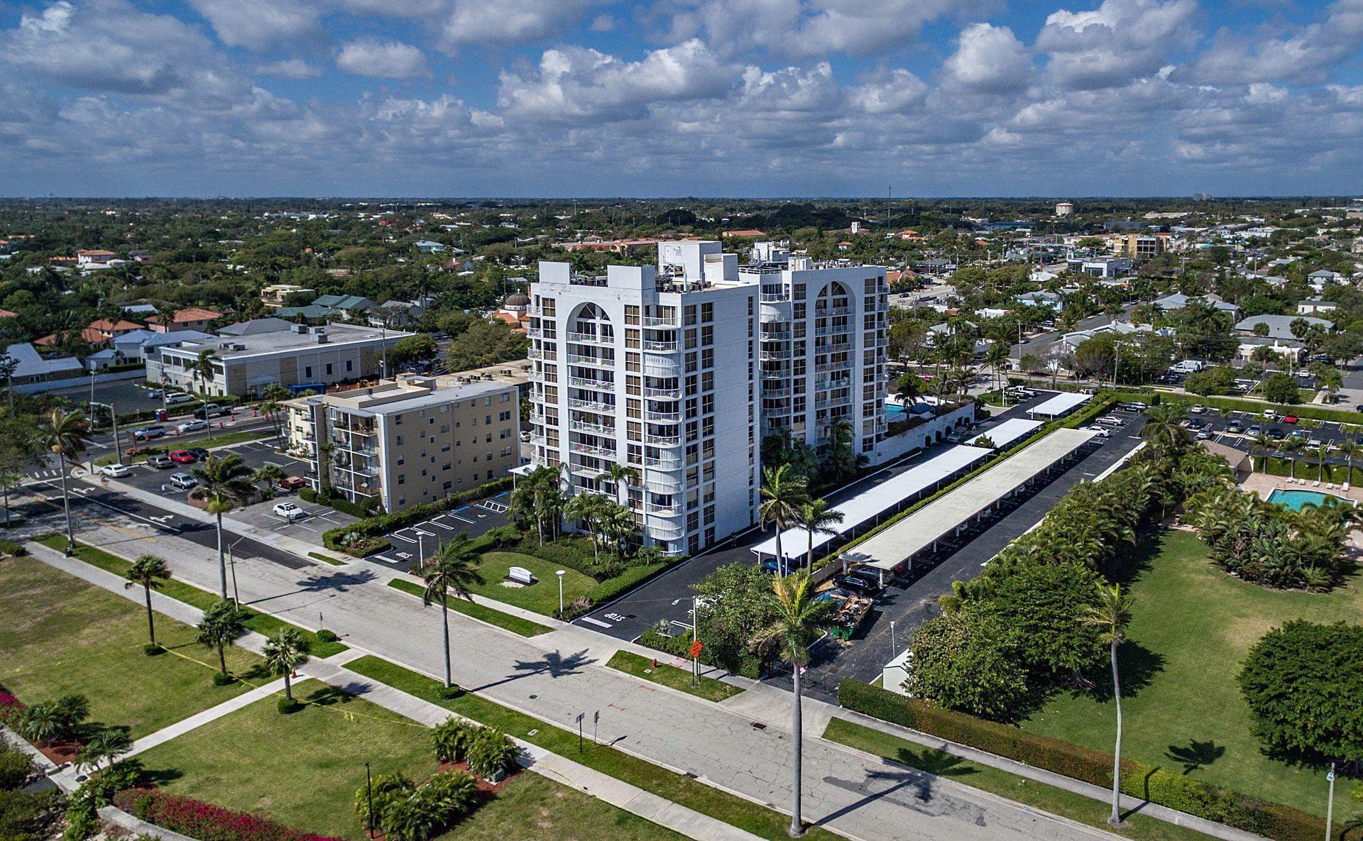 3901 S Flagler Drive 903