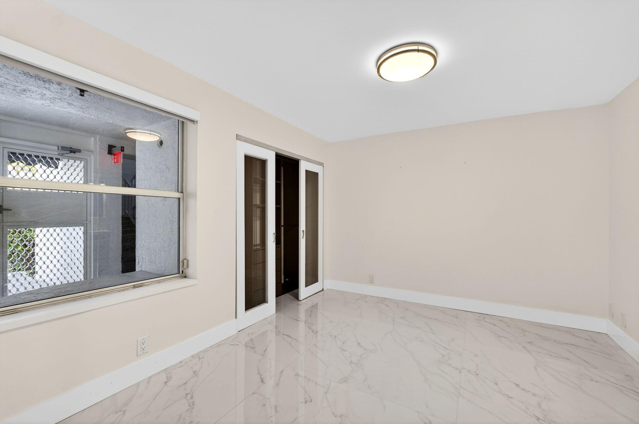 3901 S Flagler Drive 105